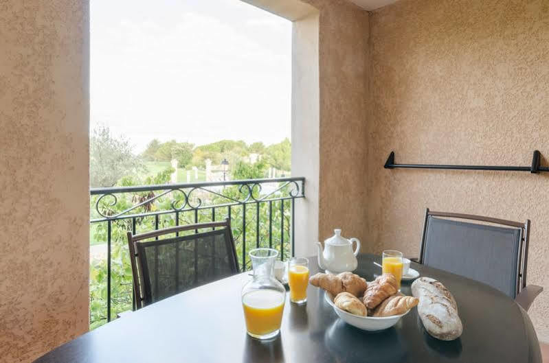 Residence Les Coteaux De Pont-Royal - Maeva Home Mallemort Exterior photo